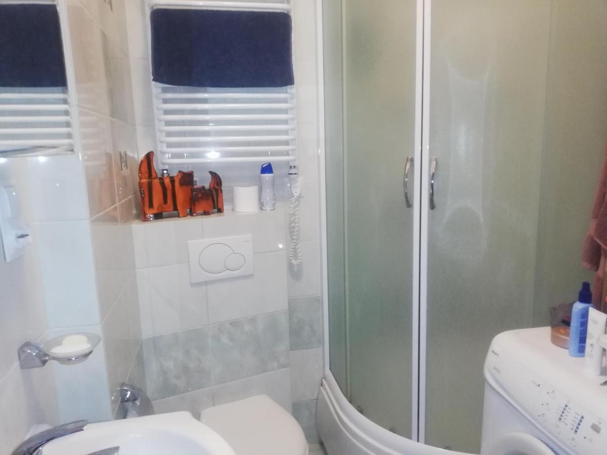 Przytulny Mini Apartament Dla 4 Osob Lukecin Exterior photo